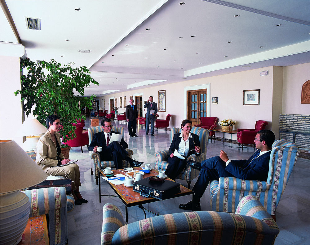 Hotel Bahia Sur 4*