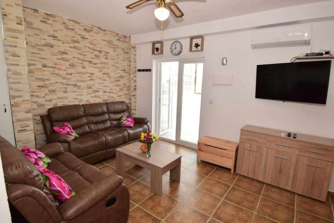 Tulip-apartaments Calle La Lecha *