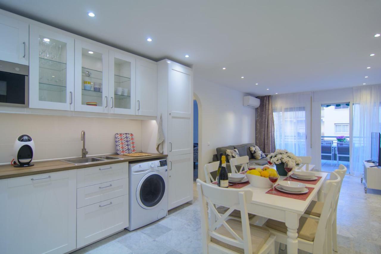 River Playa Beachfront Apartment, Large Terrace Apartamento *