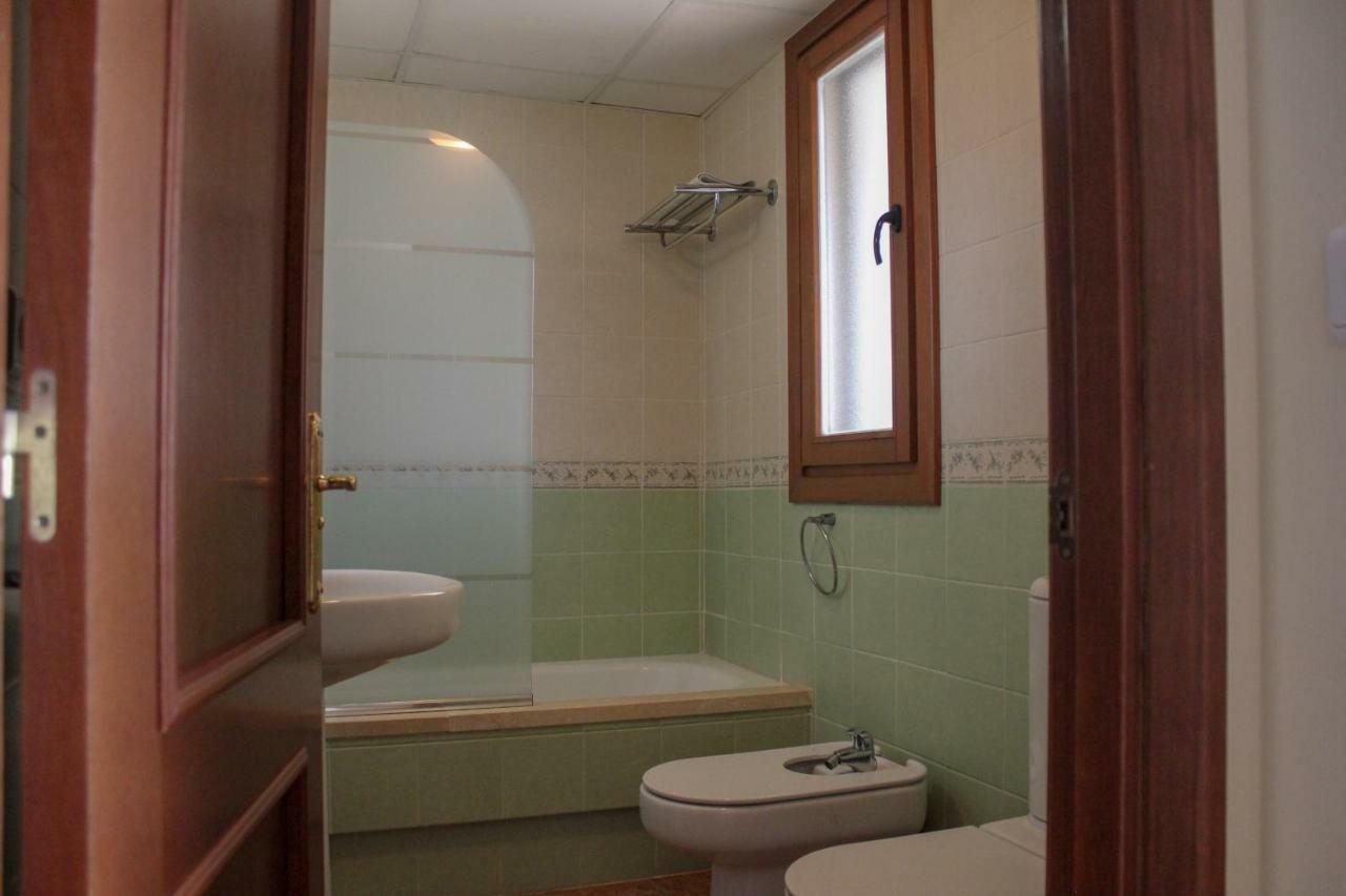 (rou002) Cómoda Casa Con Puerta A La Piscina Сasa de vacaciones Ayamonte