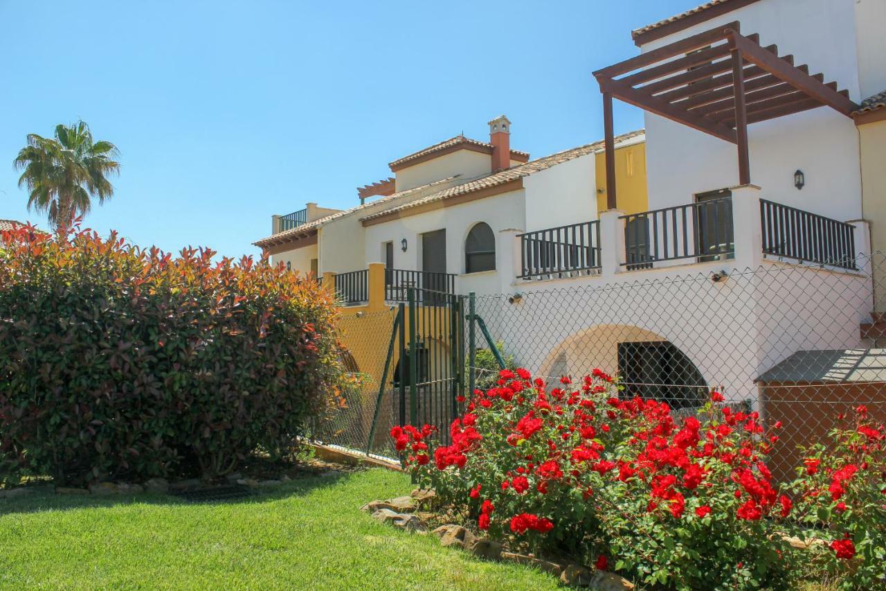 Сasa de vacaciones (rou002) Cómoda Casa Con Puerta A La Piscina Ayamonte