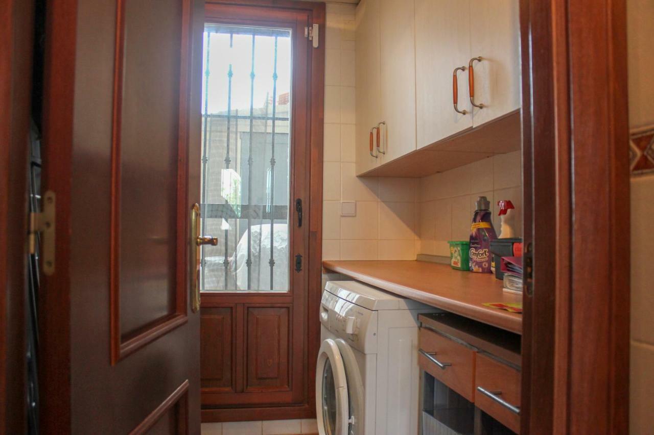 (rou002) Cómoda Casa Con Puerta A La Piscina * Ayamonte