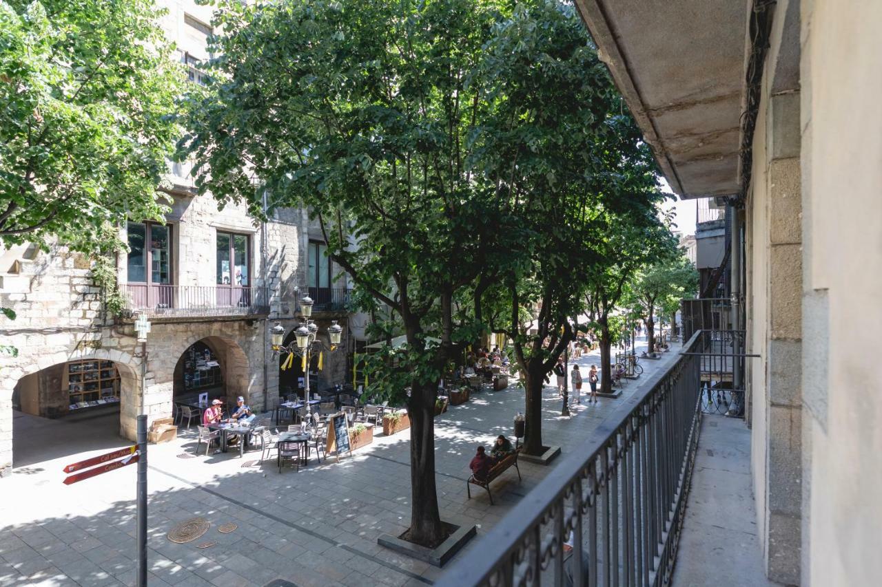 Bravissimo Rambla Eiffel Bridge 1