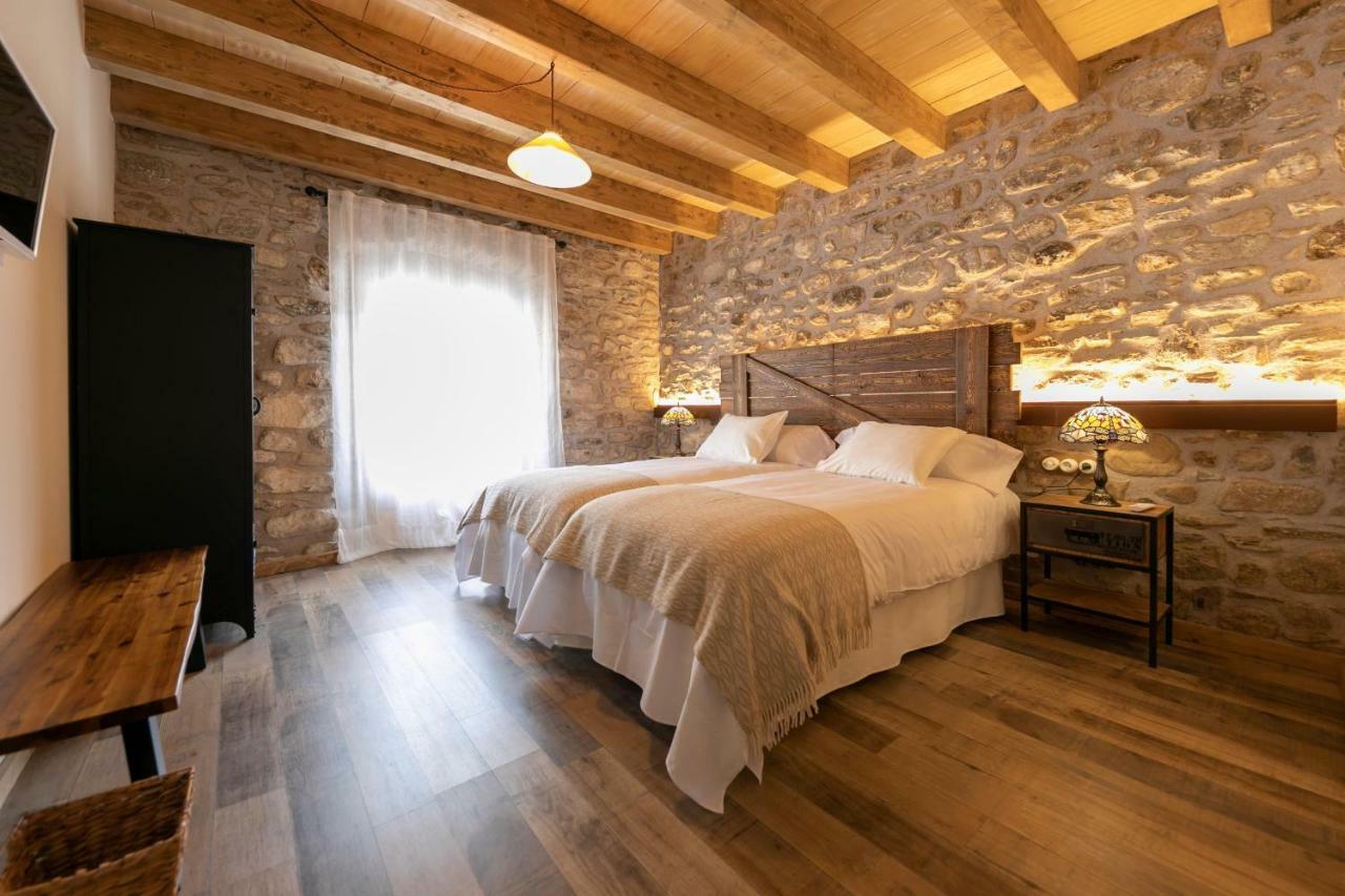 Bed and breakfast Sports House Nord Sud (adults Only) Vilallonga de Ter