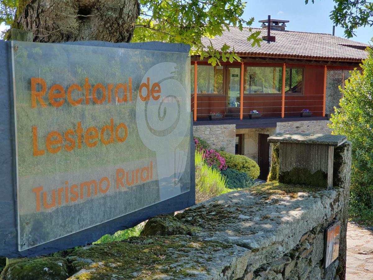 Rectoral De Lestedo * Palas de Rei
