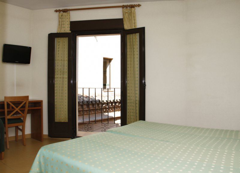 Hotel Yit Conquista De Toledo