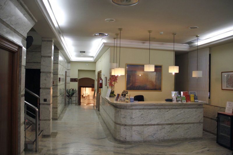 Hotel Yit Conquista De