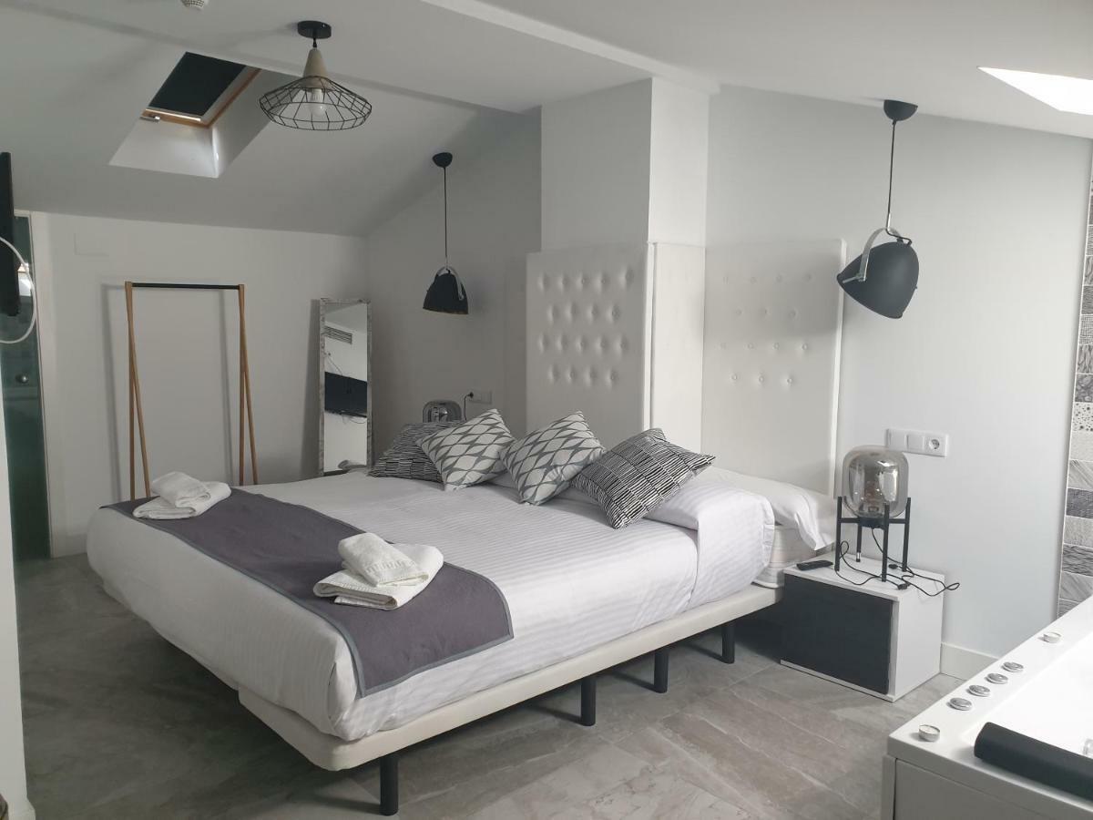 Apartamentos Hostal Cabanas Apartment Carboneras de Guadazaon