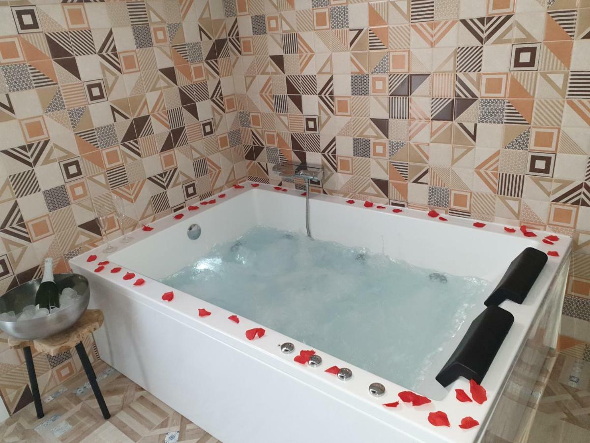 Apartamentos Hostal Cabanas Apartment Carboneras de Guadazaon