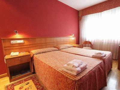 Alda Estación Hotel 2*