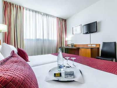 Exe Barbera Parc Hotel 4*