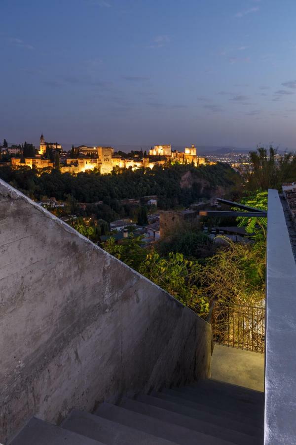 Luxury Cave 100m Super Terraza Vistas Alhambra Wifi Holiday home