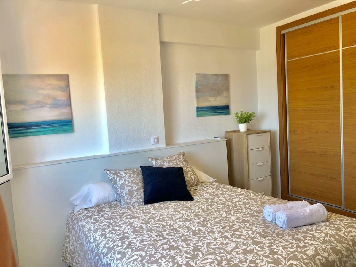 Impresionante 1ª Línea De Playa... Apartamento *