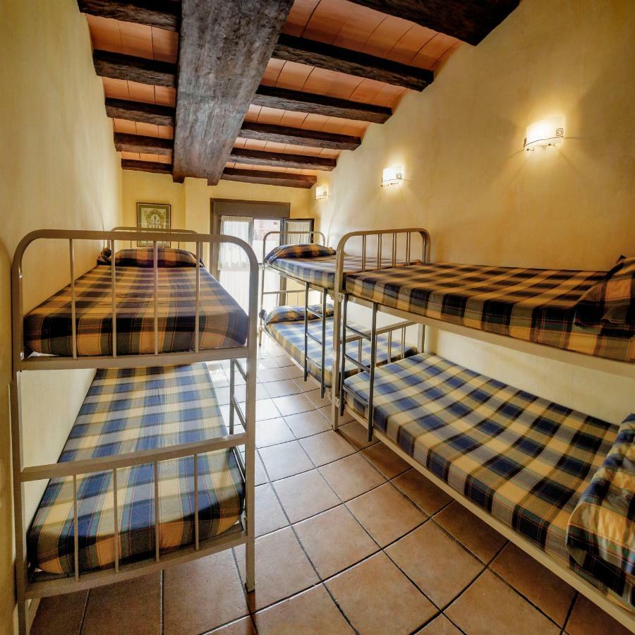San Saturnino Hostel *