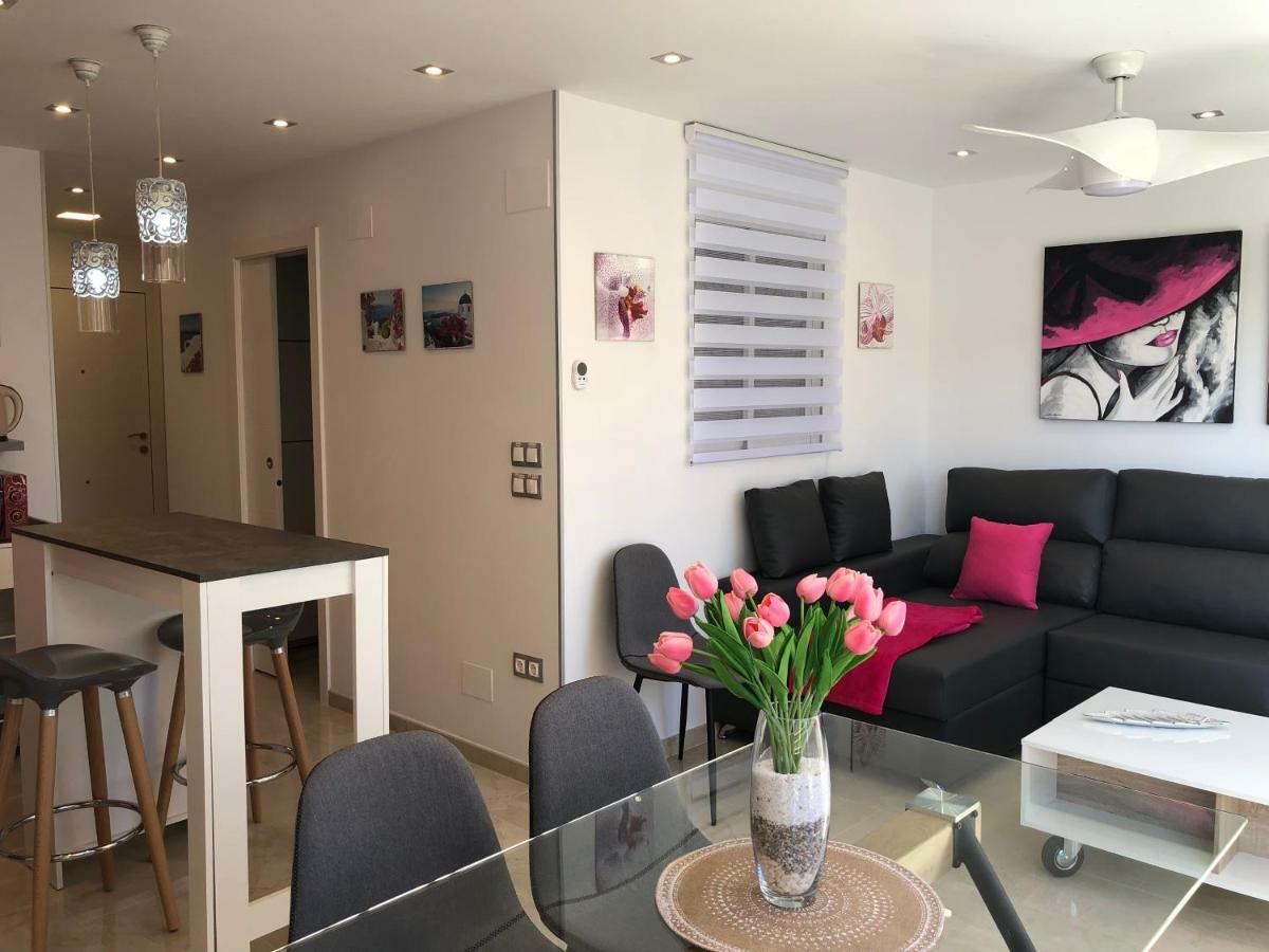 My Sweet Pink Apartment