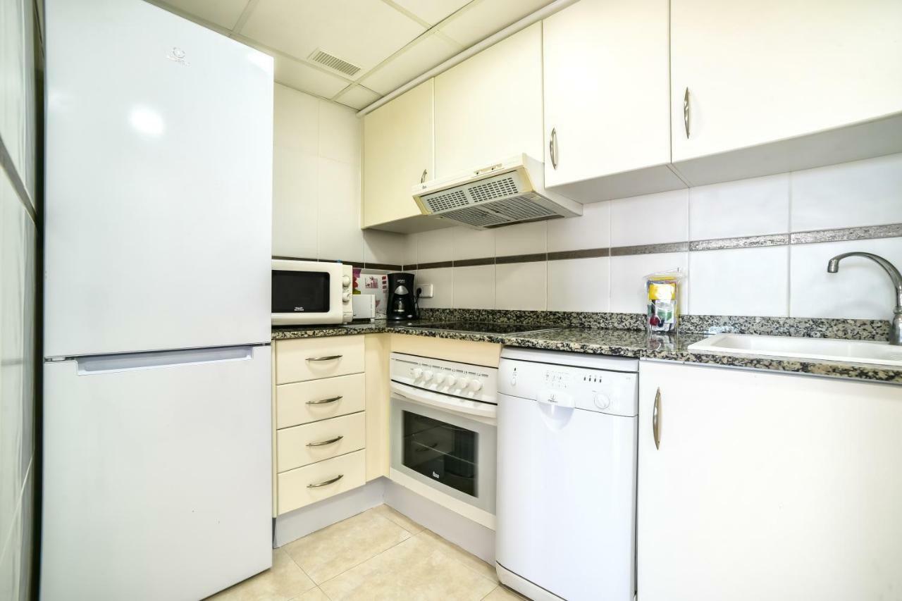 Flats Friends Apolo Xvi-xvii Calpe