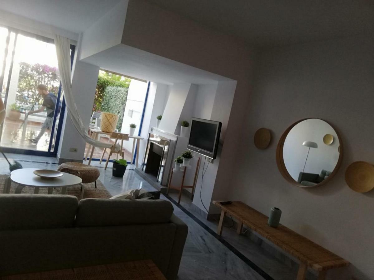 Apartment House Duplex *