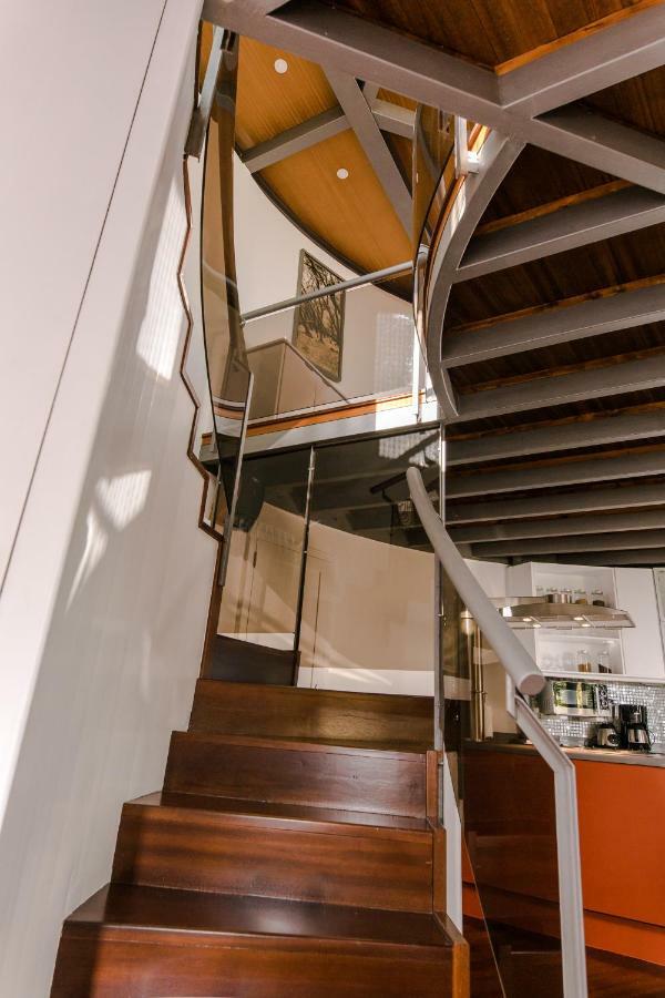 Villa The Circular - Jacuzzi, Hiking & Vineyards