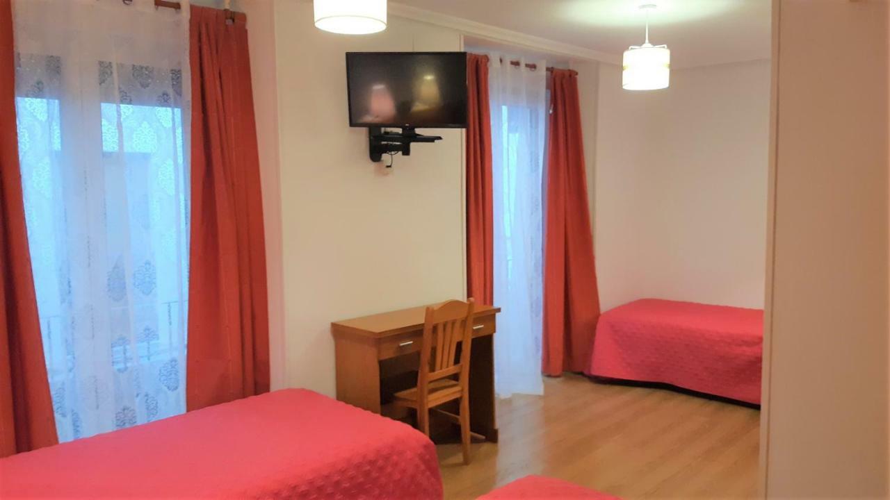 Martín Hostal