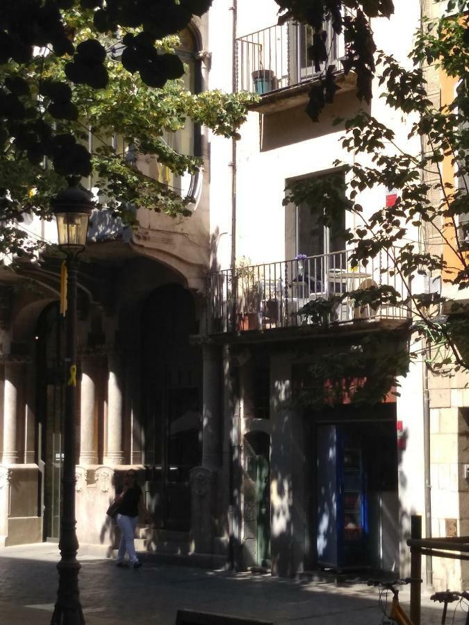 Apartamento Onyar Rambla De La Llibertat 27 *