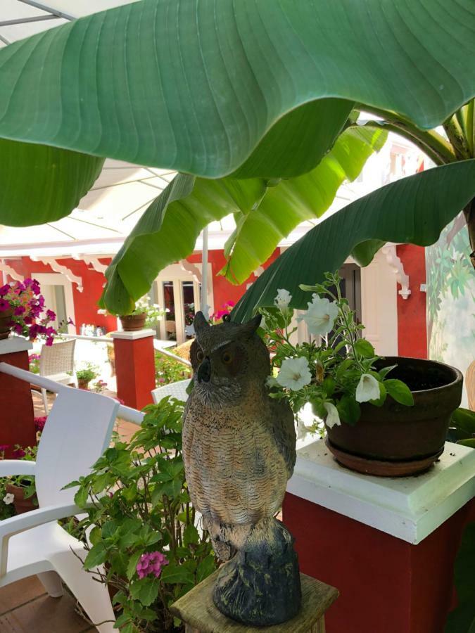 Hotel Marina De Campios