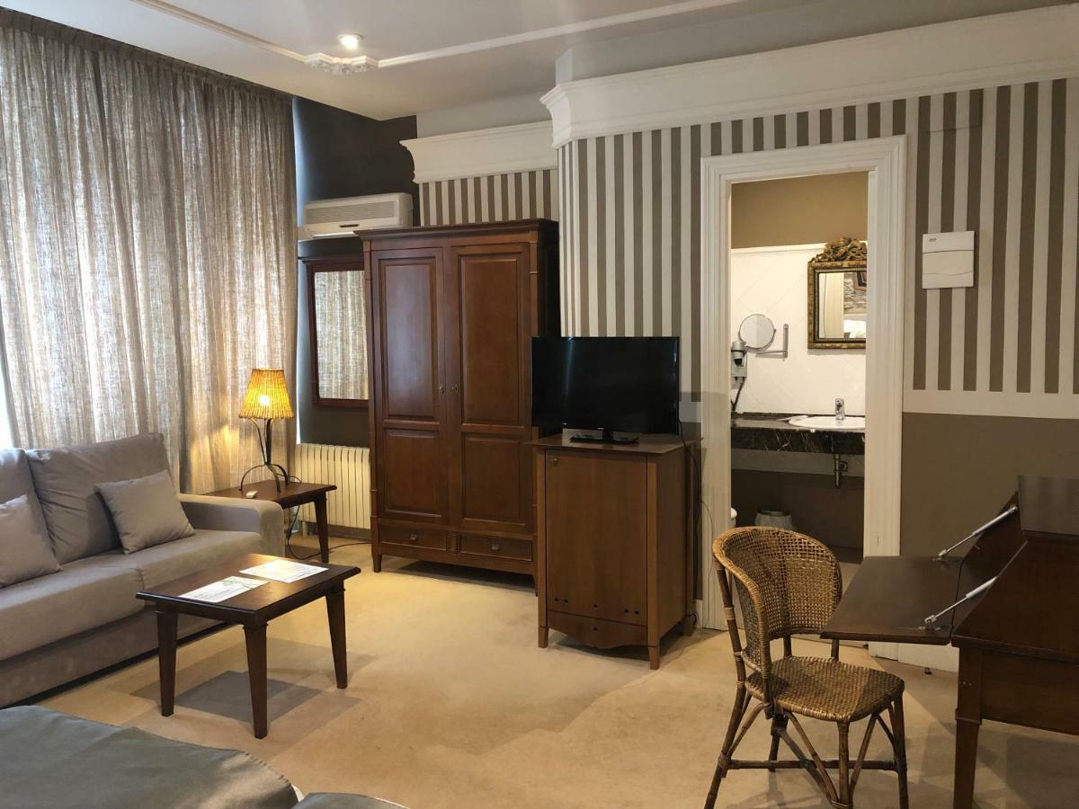 Hotel Marina De Campios 3*