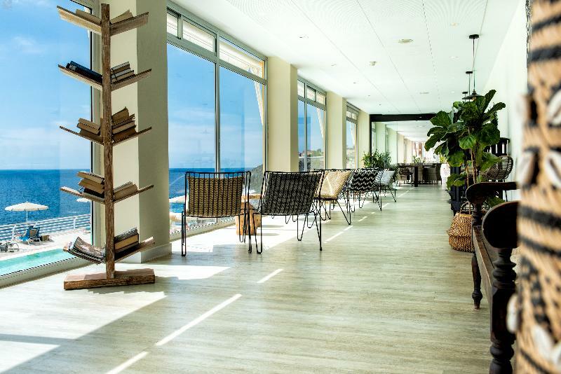 Albatros Apartahotel *