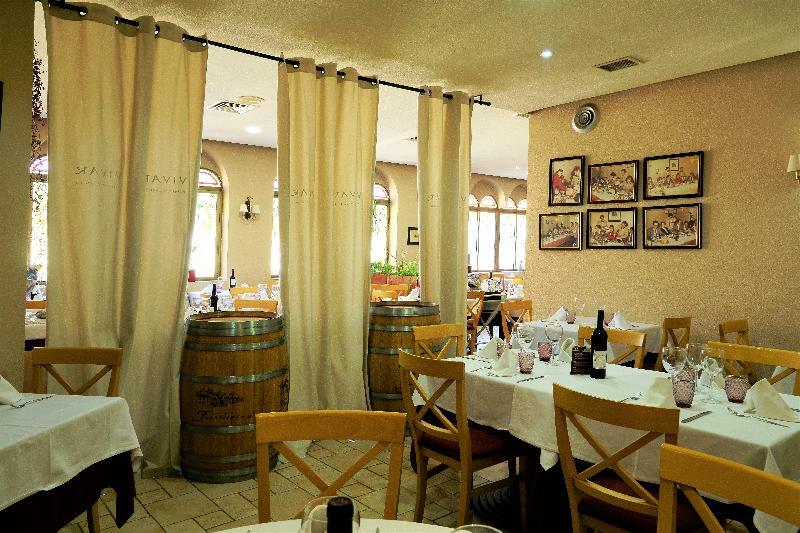 Hotel Vivar 2*