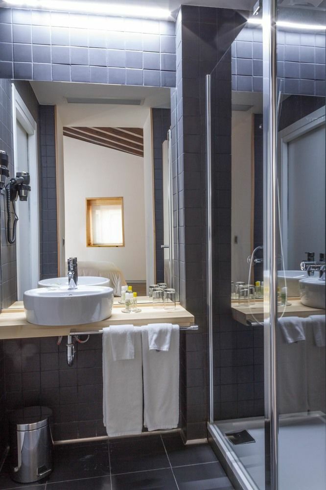 El Encanto & Cafeteria Hotel Avila