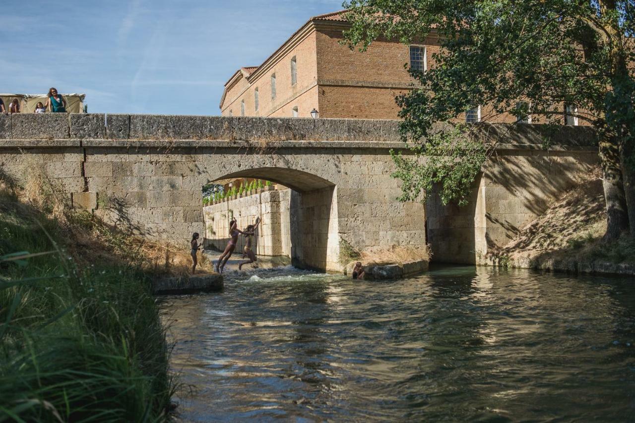 Hotel La Fábrica Del Canal Abarca