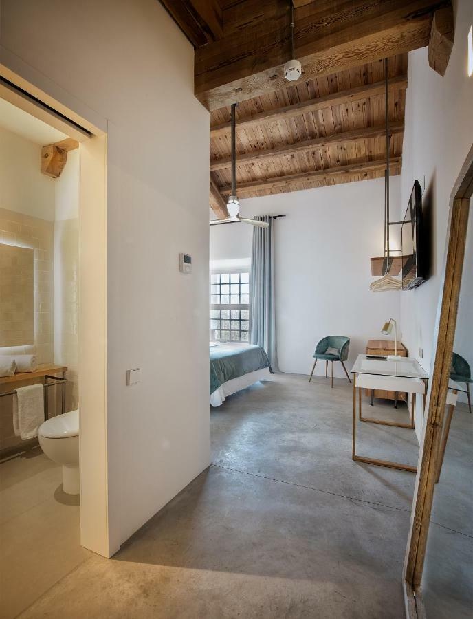 Hotel La Fábrica Del Canal 5*