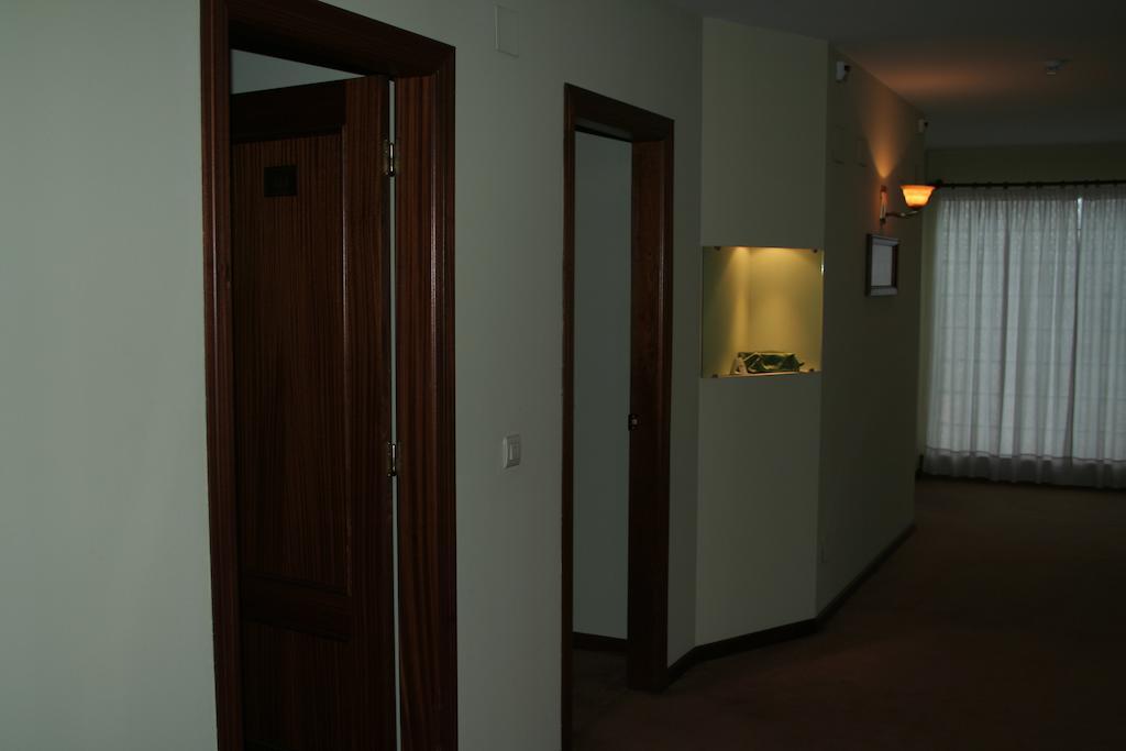 Hotel Canal 2*