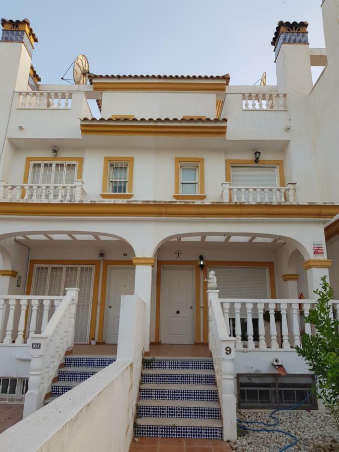 Сasa de vacaciones Precioso Adosado A 100 Metros Del Mar En Vera-playa! *