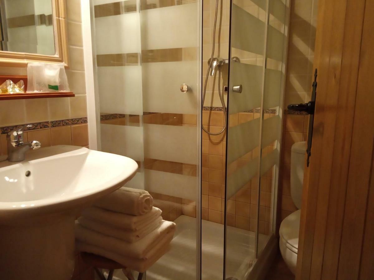Hotel La Rueda