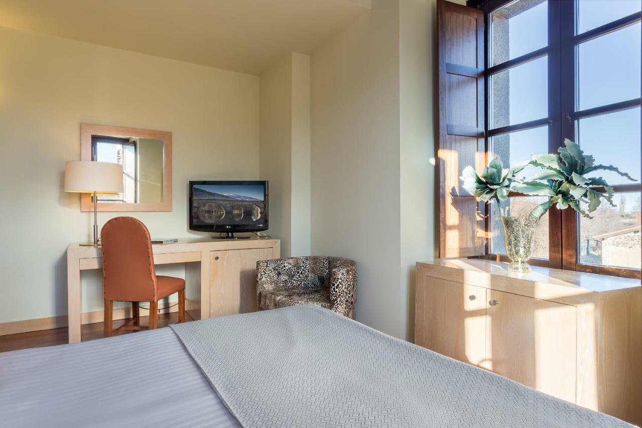 Izan Puerta De Gredos Hotel 4*