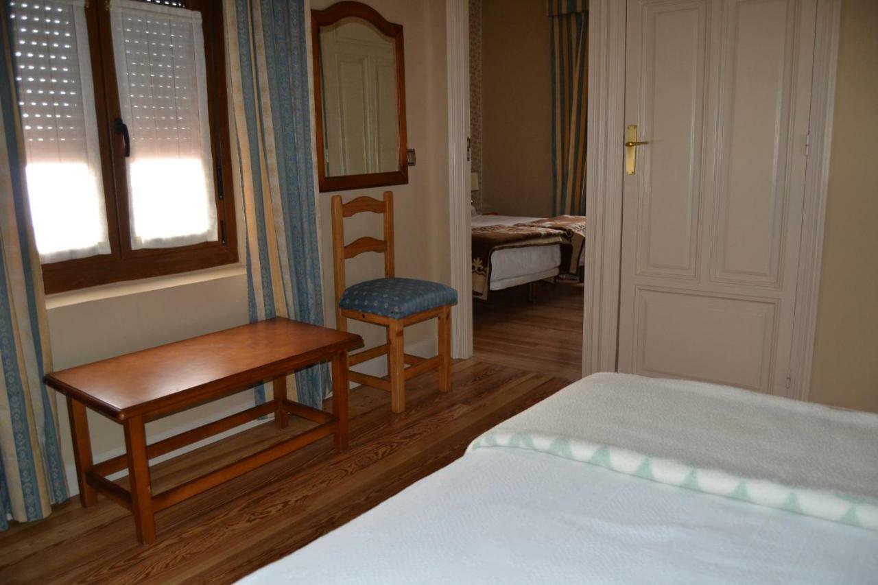 Villegas Hotel