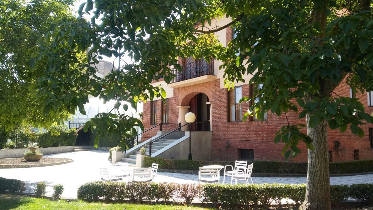 Villegas Valencia de Don Juan