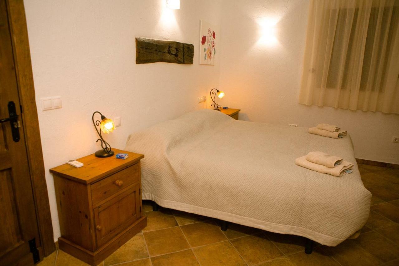 Pensión La Finca Listonero 2*
