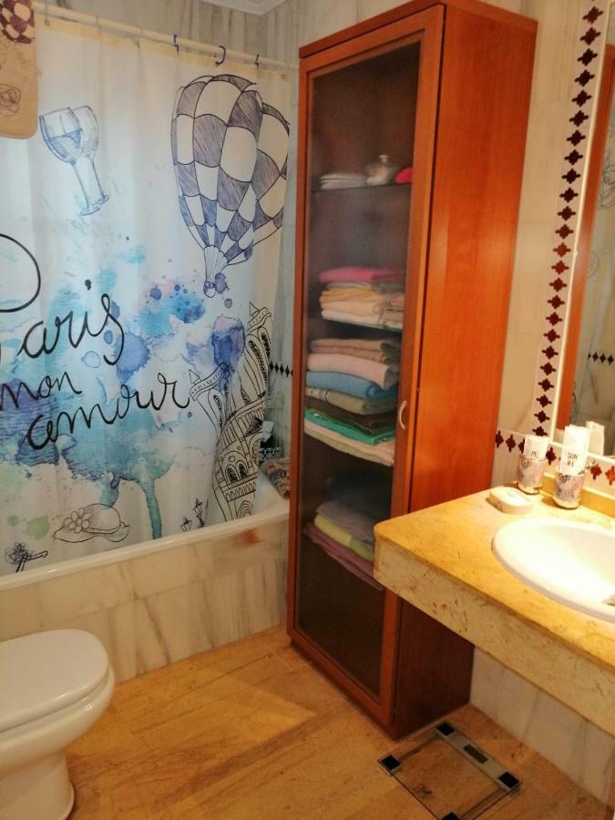 Precioso Adosado A 100 Metros Del Mar En Vera-playa! Сasa de vacaciones