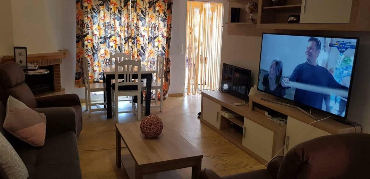 Precioso Adosado A 100 Metros Del Mar En Vera-playa! Сasa de vacaciones