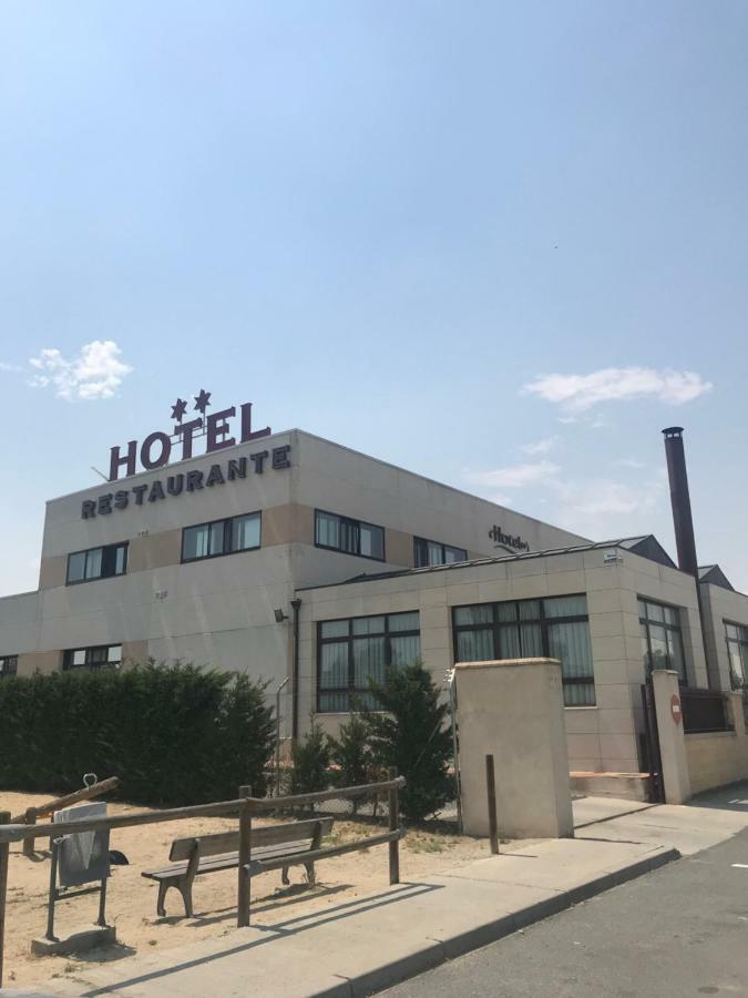 Hotel La Trebede 2*