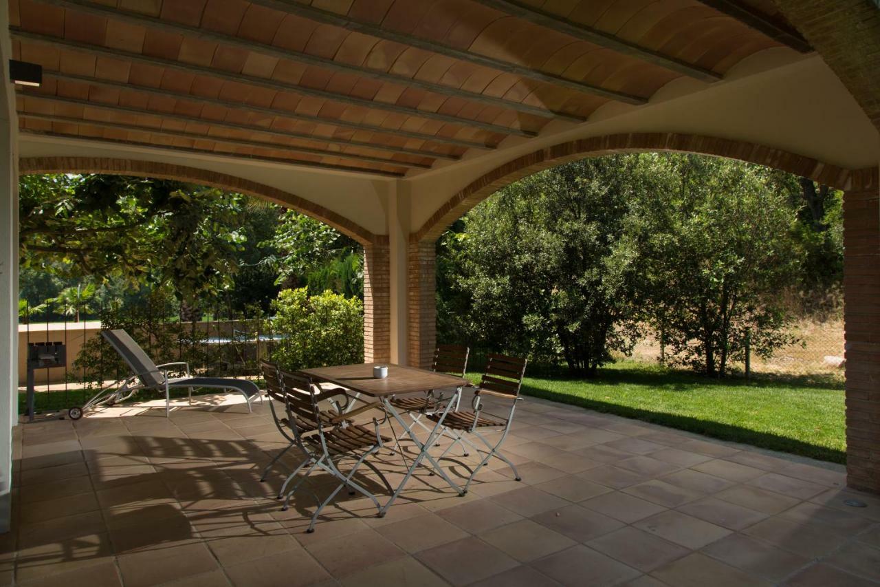 Clotas Masia Bed & Breakfast Cistella