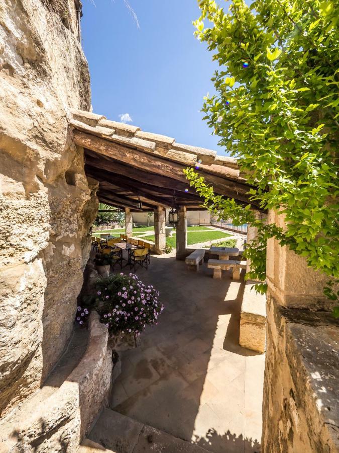 Hort De Fortunyo Hotel Arnes