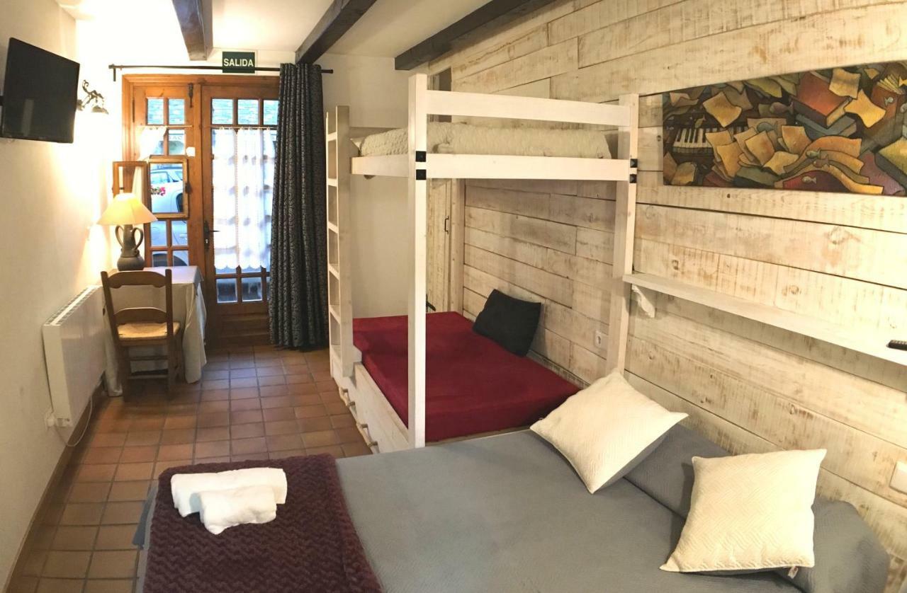 Boi Romanic Hostal *
