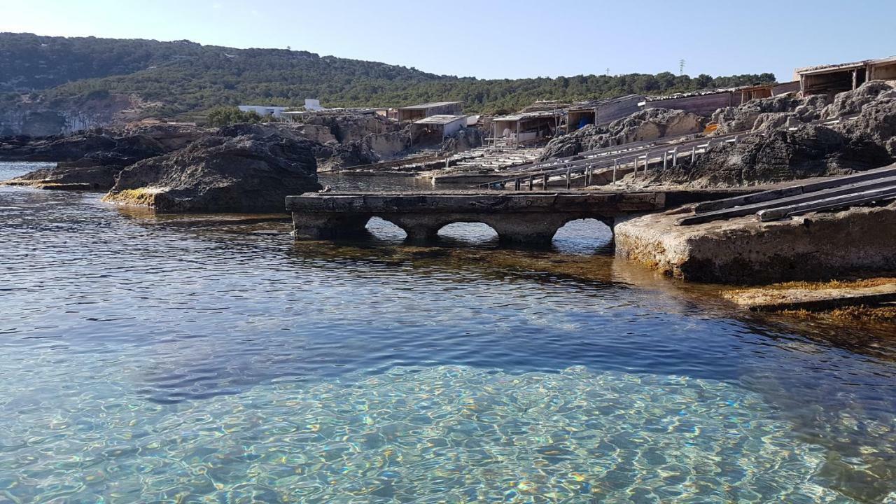 & Entre Pinos-adults Only Hotel Es Calo (Formentera)