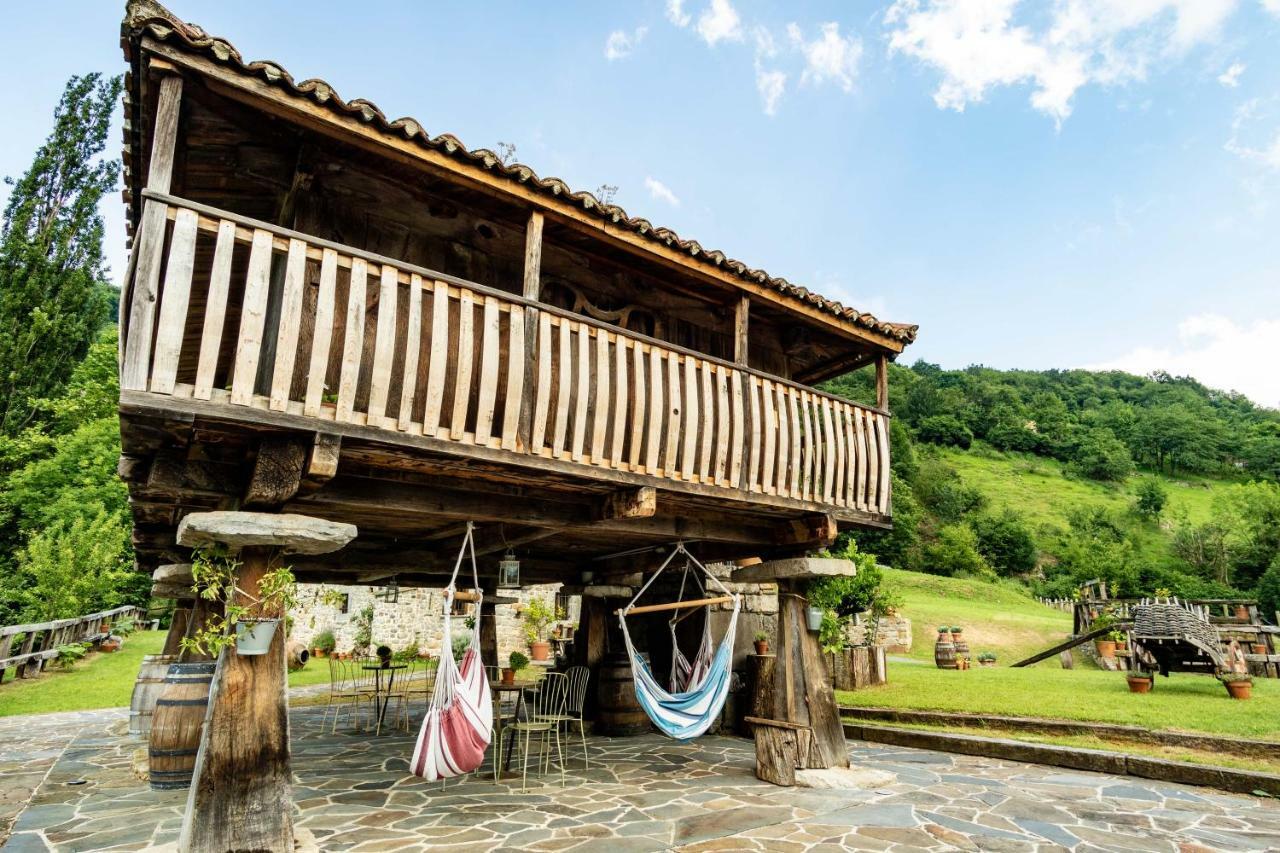 Casona De El Castañíu 3* Serrapio