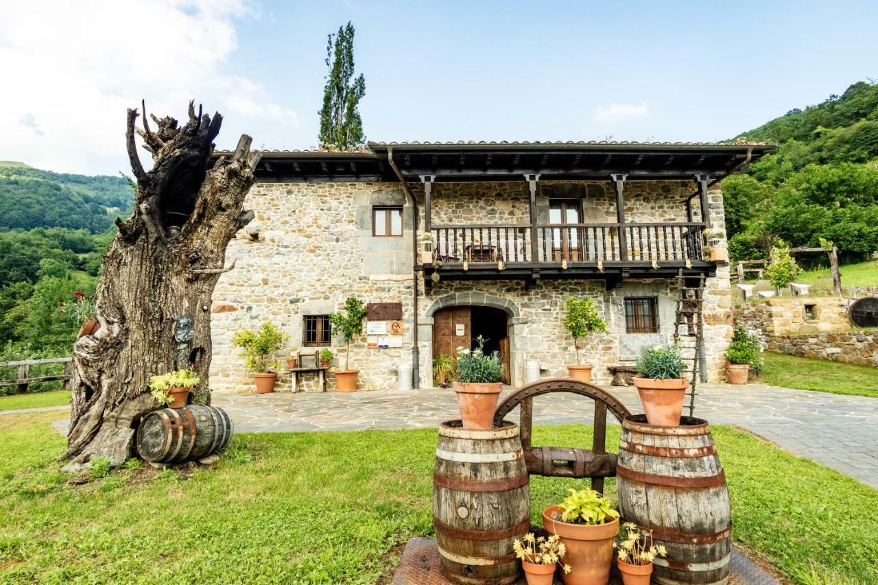 Hotel Casona De El Castañíu 3*