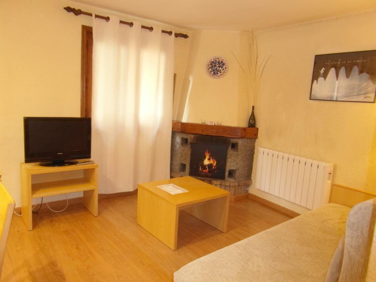 B06 - Mayor 22, 1º - Villmor Apartment *