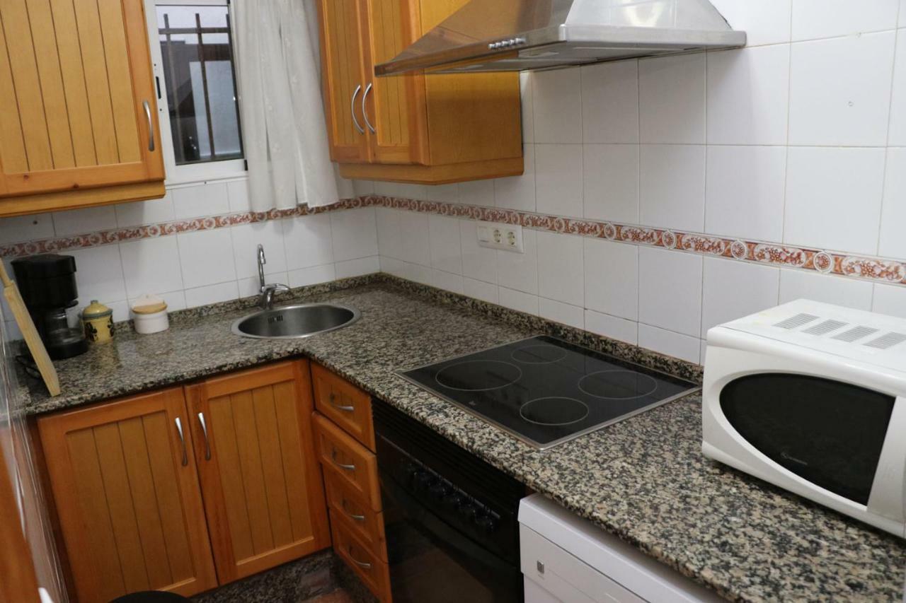 Seis Personas Apartamento *