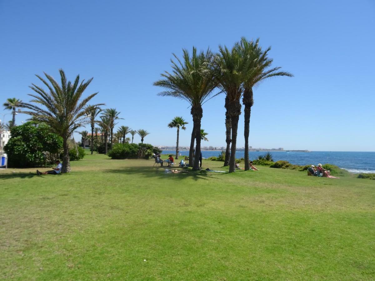 Brisas Del Mar Azul